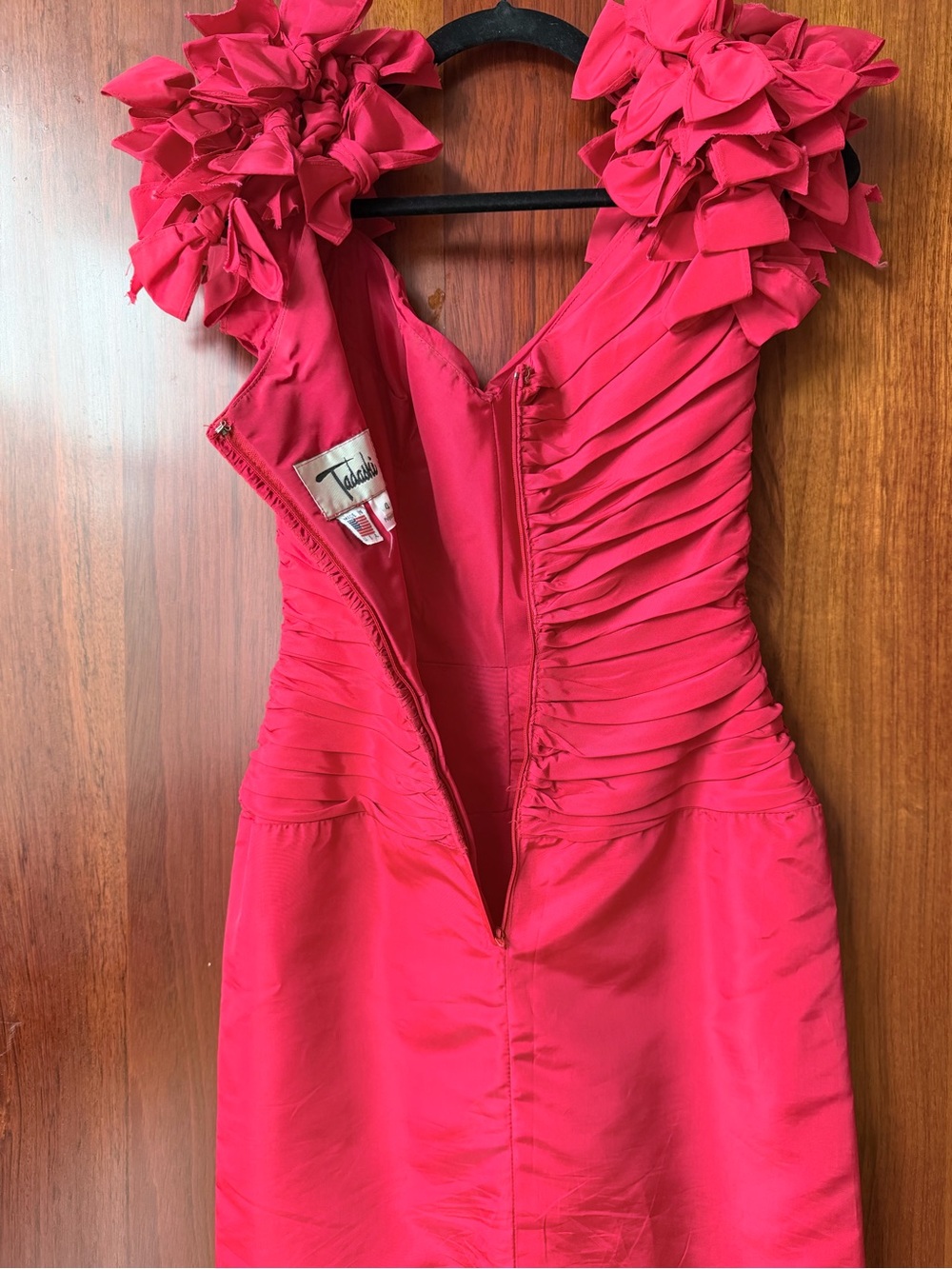 Abas Fuchsia Ruffled-Shoulder Sheath Prom Dress